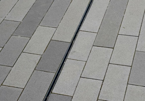 Are Wet Look Paver Sealers Slippery?